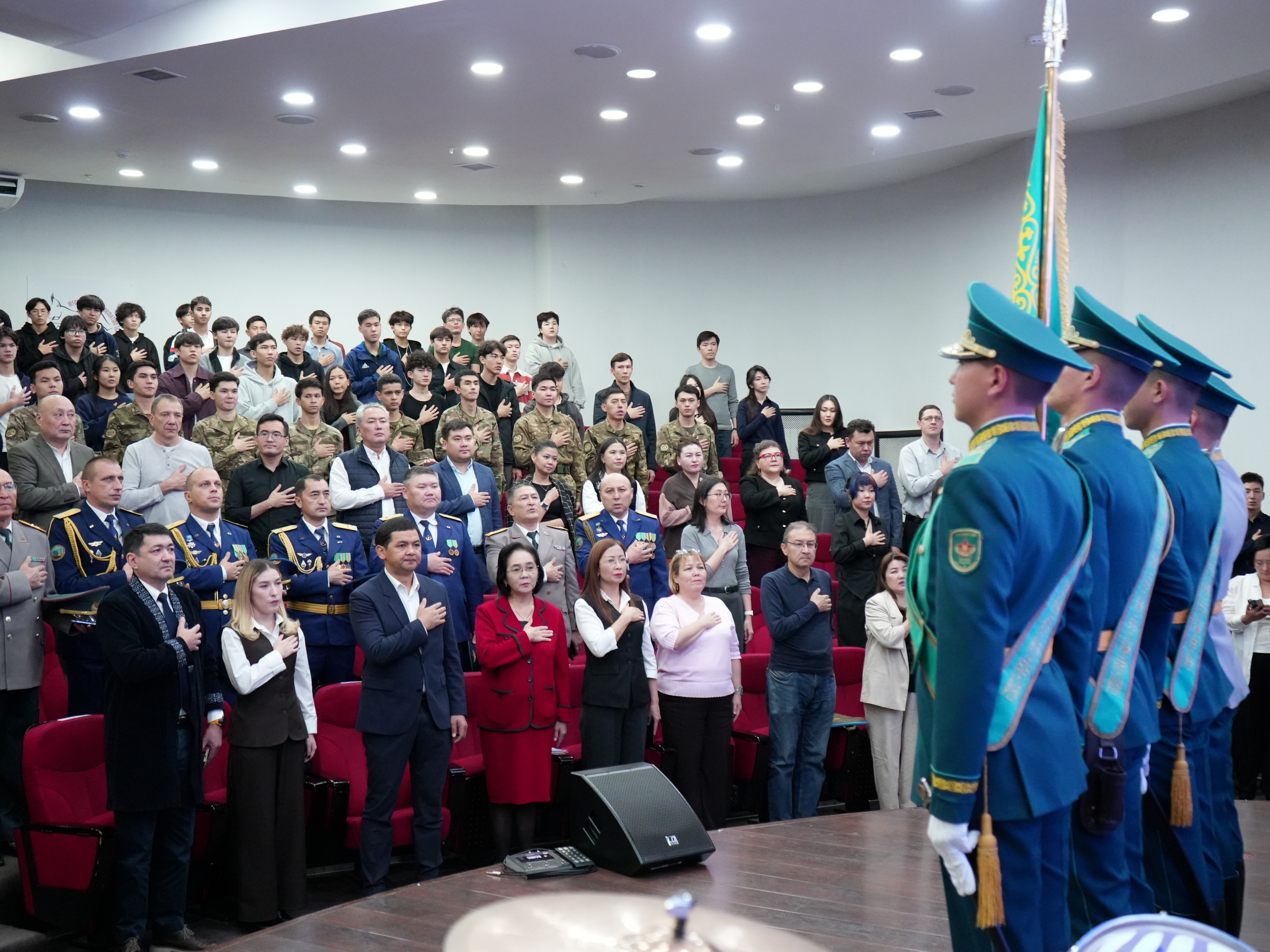 ХАТУ-да Республика күніне арналған салтанатты іс-шара өтті